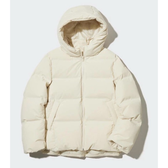 UNIQLO • Cream Seamless Hooded Down Puffer Jacket, XS - Picture 13 of 16